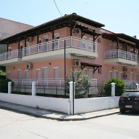 Sarti Center Studios Exterior foto