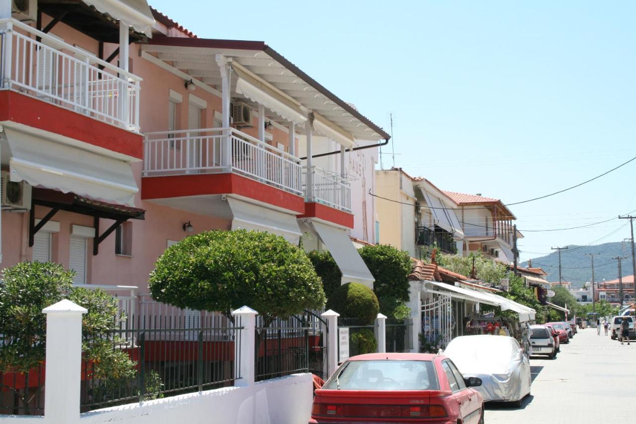 Sarti Center Studios Exterior foto
