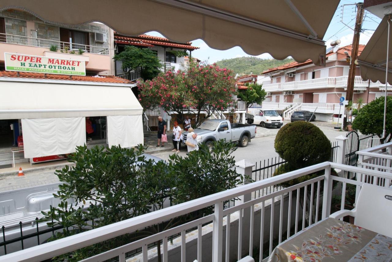 Sarti Center Studios Exterior foto